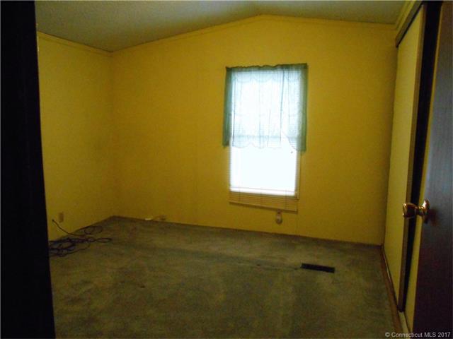 62-10 Fort Hill Rd, Groton, CT 06340