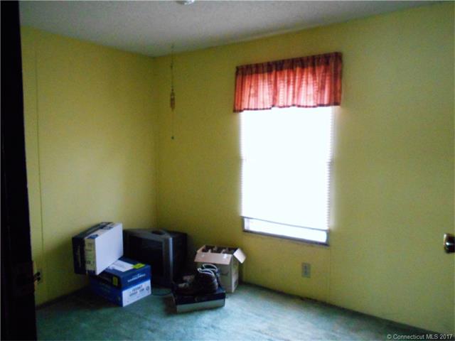 62-10 Fort Hill Rd, Groton, CT 06340