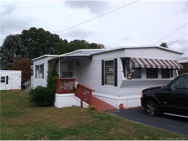10 B St, Groton, CT 06340