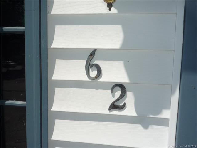 62 Thames Height Ln, Groton, CT 06340