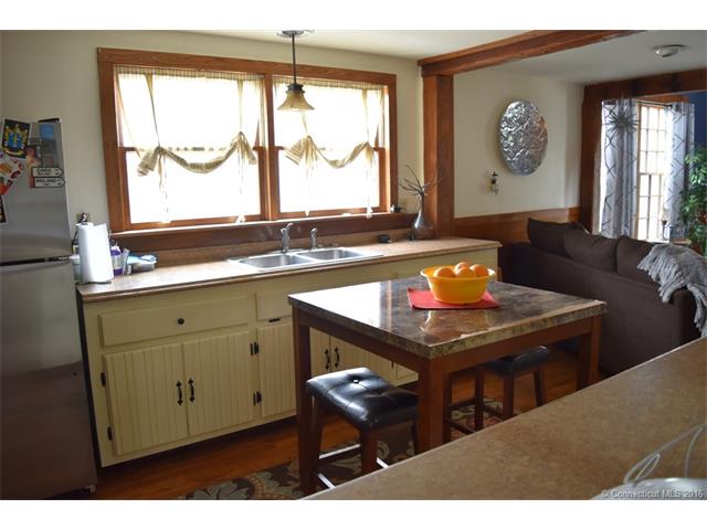 197 Baker Avenue Ext, Groton, CT 06340