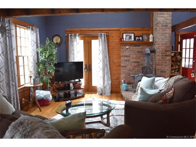 197 Baker Avenue Ext, Groton, CT 06340