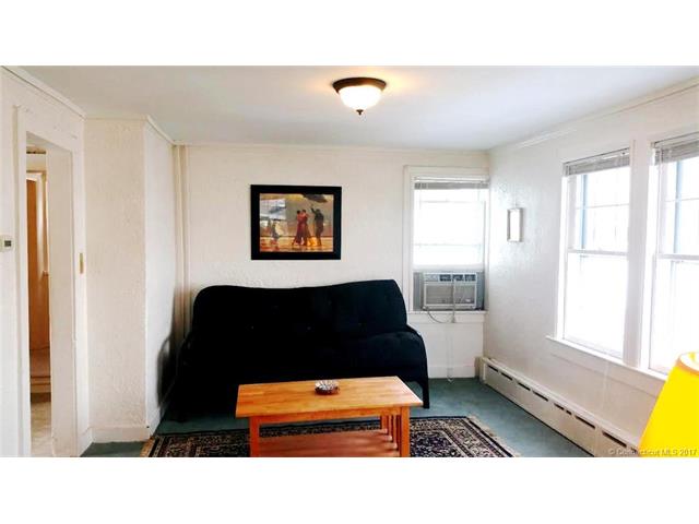 38 Hamilton Ave, Groton, CT 06340