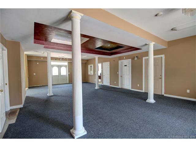 1 Brown, Griswold, CT 06351