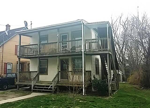193 E Main St, Griswold, CT 06351