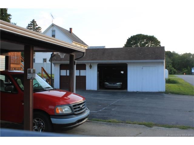 13Elm St, Griswold, CT 06351