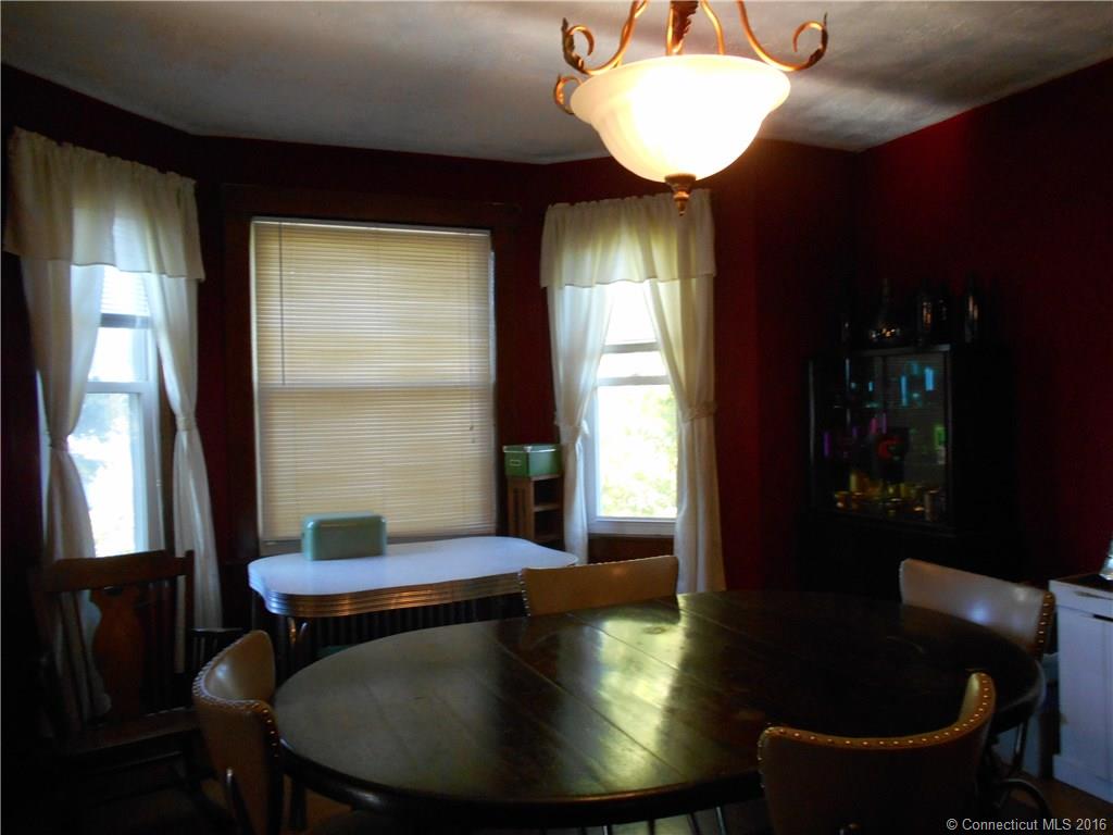 128 Slater Ave, Griswold, CT 06351