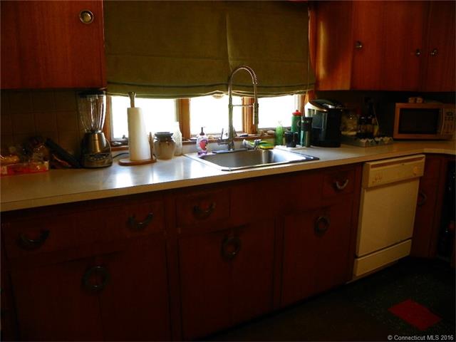 202Preston Rd, Griswold, CT 06351