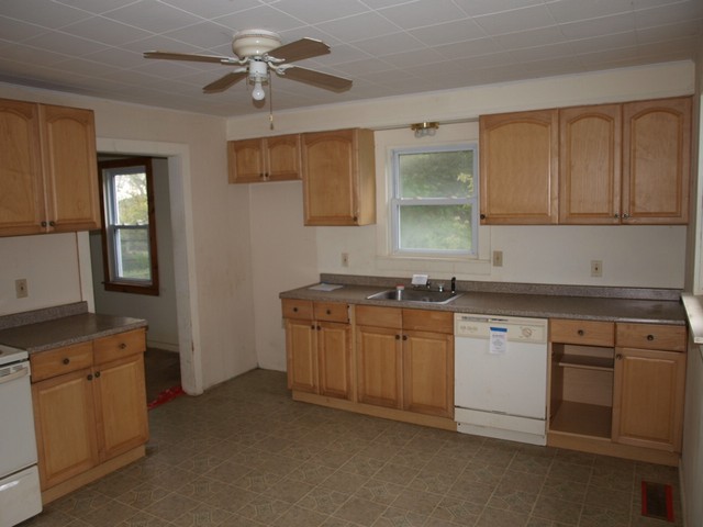 193 Newent RdLisbon, CT, 06351New London County