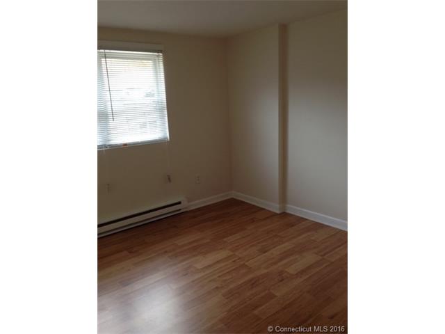 196 Lake Street, Plainfield, CT 06354