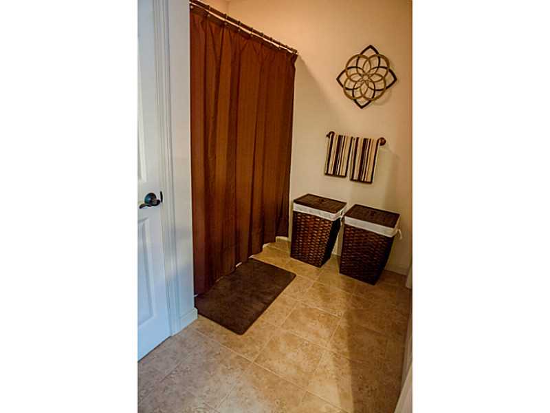 245 MAIN ST, Plainfield, CT 06354