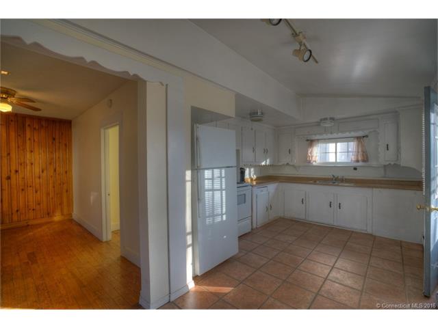 11 Greenmanville Ave, Stonington, CT 06355
