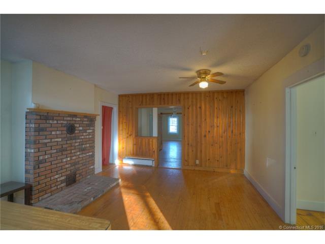 11 Greenmanville Ave, Stonington, CT 06355