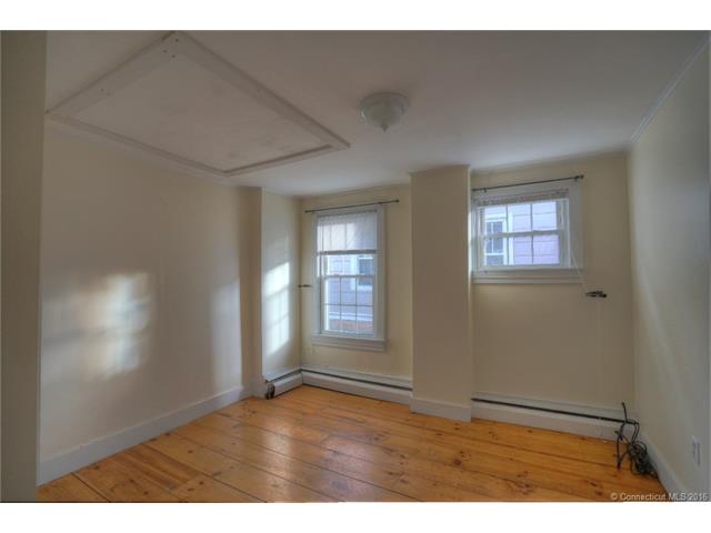 11 Greenmanville Ave, Stonington, CT 06355