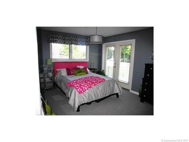 46Breezy Knls, Groton, CT 06355
