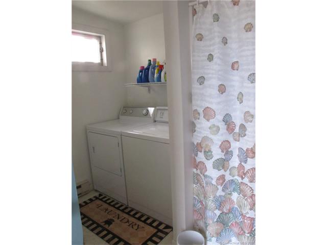 17 Osprey Rd, E Lyme, CT 06357
