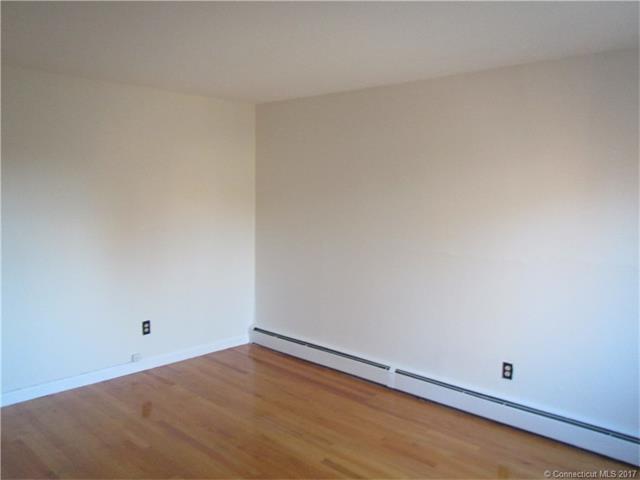 11King Arthur Dr #3C, E Lyme, CT 06357