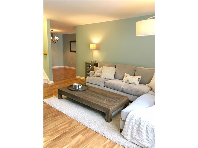 15Freedom Way #63, E Lyme, CT 06357