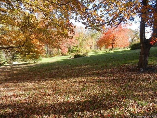 45 Jeremy Hill Rd, N Stonington, CT 06359