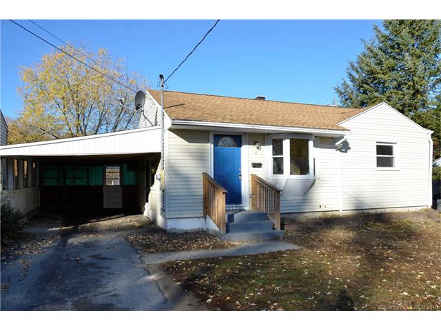 4 Settlers Dr, Norwich, CT 06360