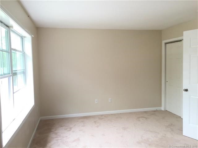 6Woods Drive #52, Norwich, CT 06360