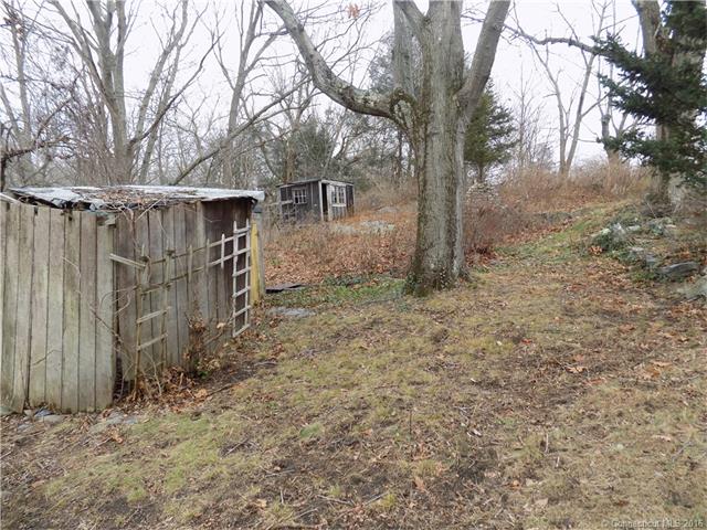 63 Otrobando Ave, Norwich, CT 06360