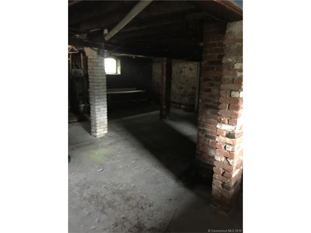 45 Fanning Ave, Norwich, CT 06360