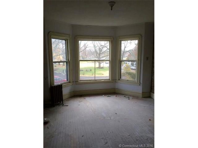 23Williams St, Norwich, CT 06360