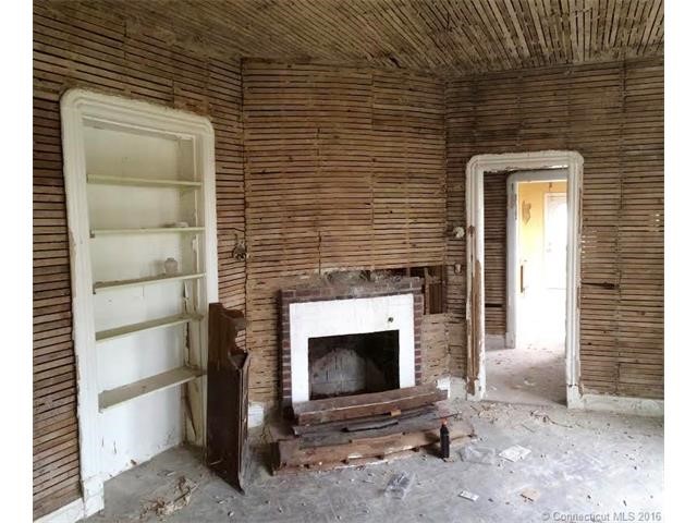 23Williams St, Norwich, CT 06360