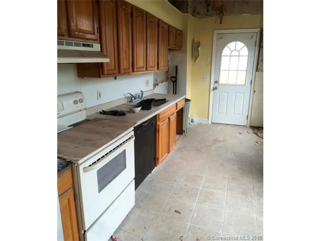23Williams St, Norwich, CT 06360