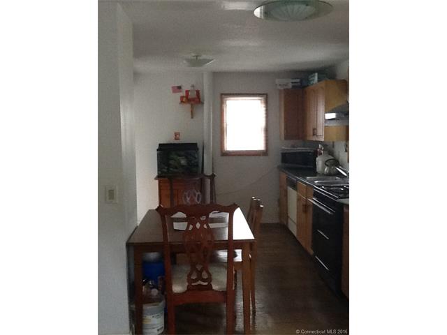 10Stonington Rd, Norwich, CT 06360