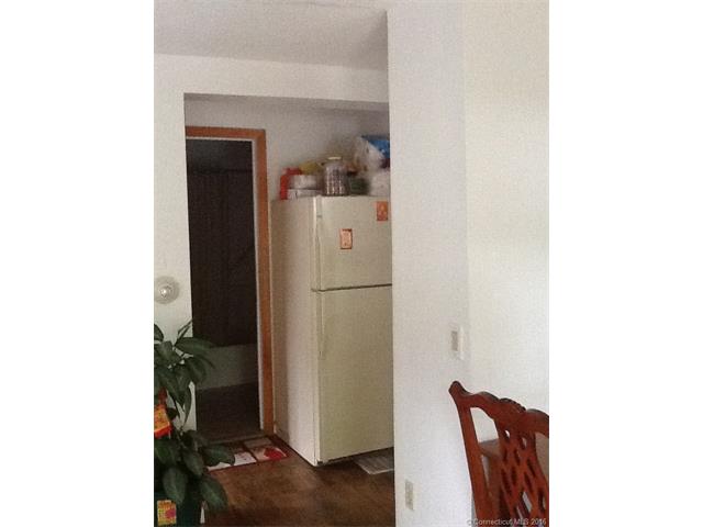 10Stonington Rd, Norwich, CT 06360