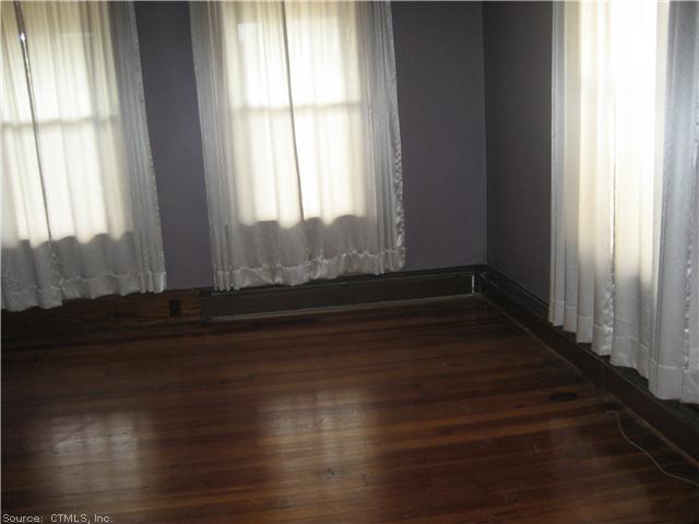 12 Tyler Ave., Norwich, CT 06360