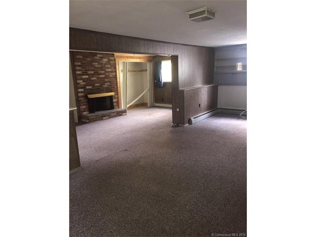 21 Ford Ave, Norwich, CT 06360