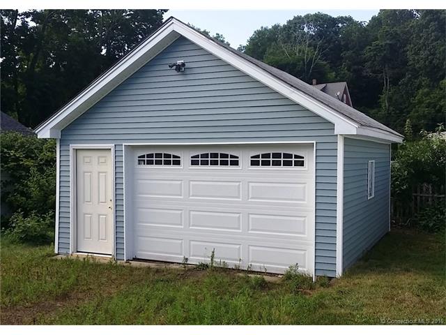 89 Geer Ave, Norwich, CT 06360
