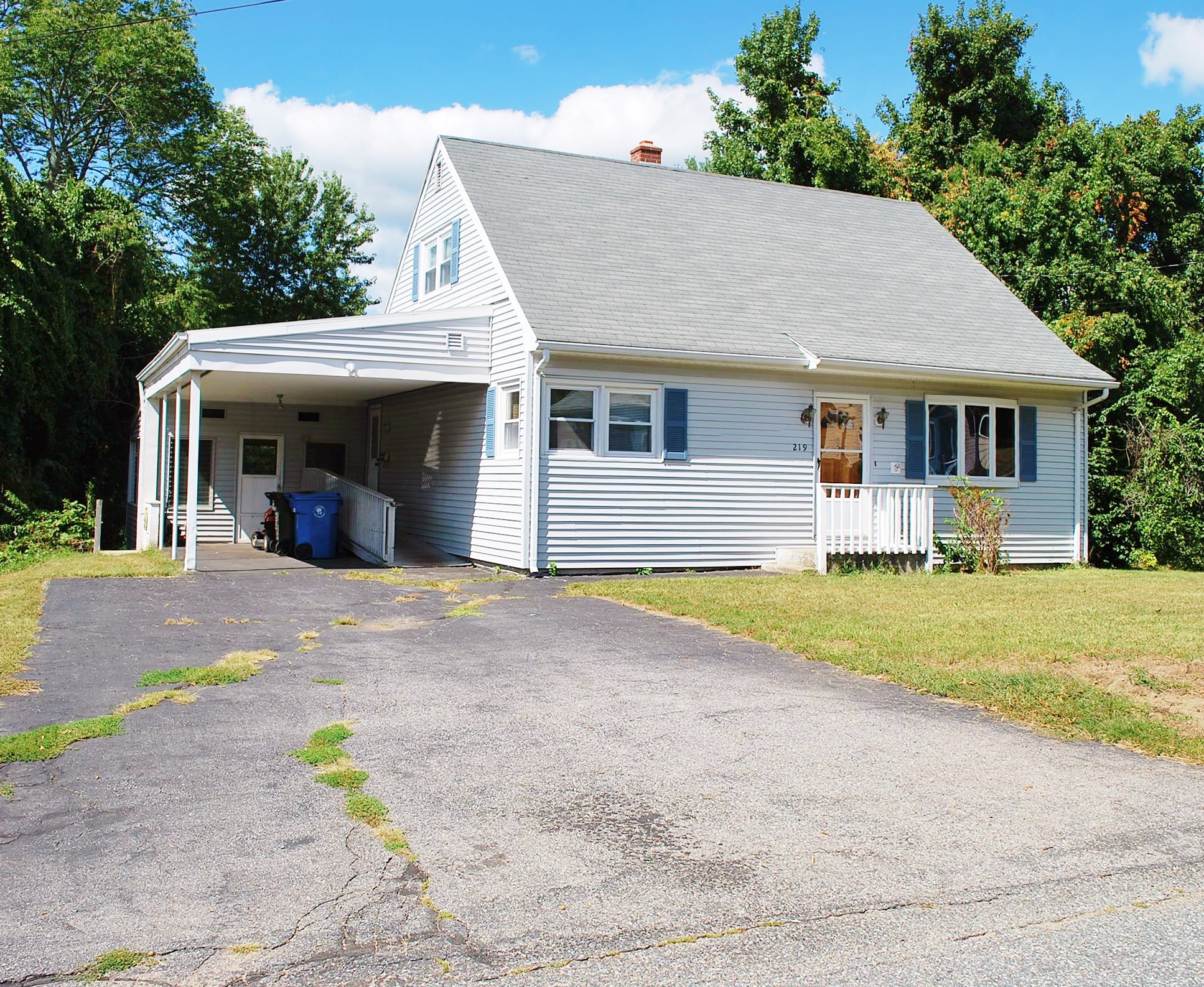 219 Elizabeth Street, Norwich, CT 06360