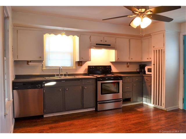 201 West Town St, Norwich, CT 06360