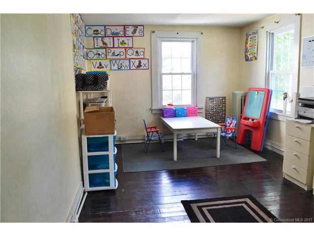 201 West Town St, Norwich, CT 06360
