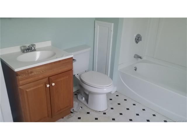 479 New London Tpke, Norwich, CT 06360