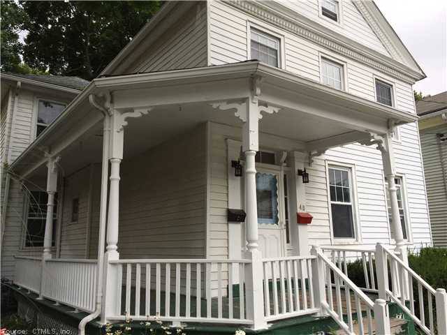 48 Otis St, Norwich, CT 06360