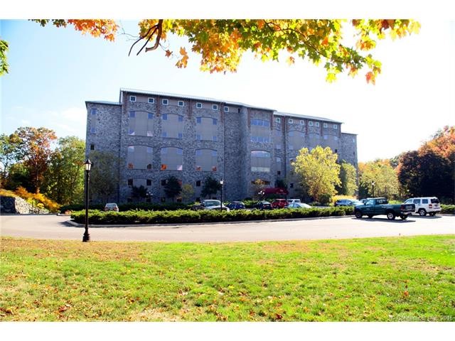 586W Thames St #507, Norwich, CT 06360