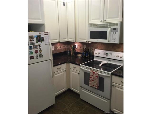 151 Broad St, Norwich, CT 06360