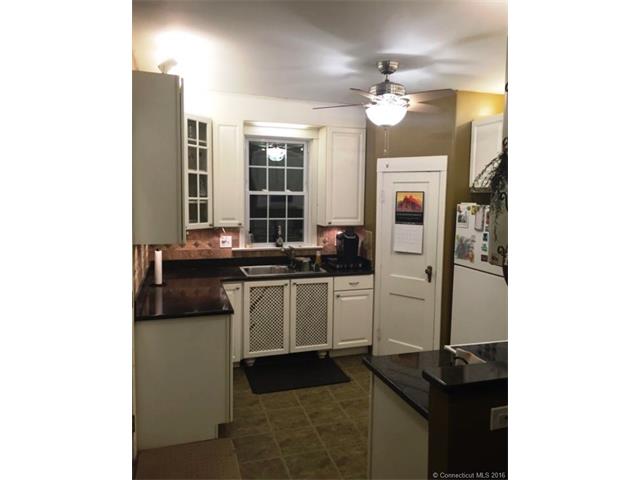 151 Broad St, Norwich, CT 06360