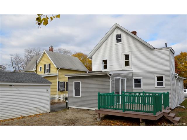 11 Bushnell Place, Norwich, CT 06360