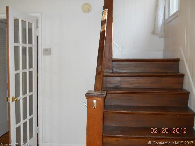 35Arnold Pl, Norwich, CT 06360
