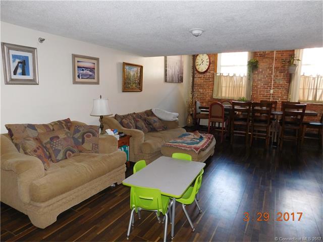 150Yantic St #157, Norwich, CT 06360