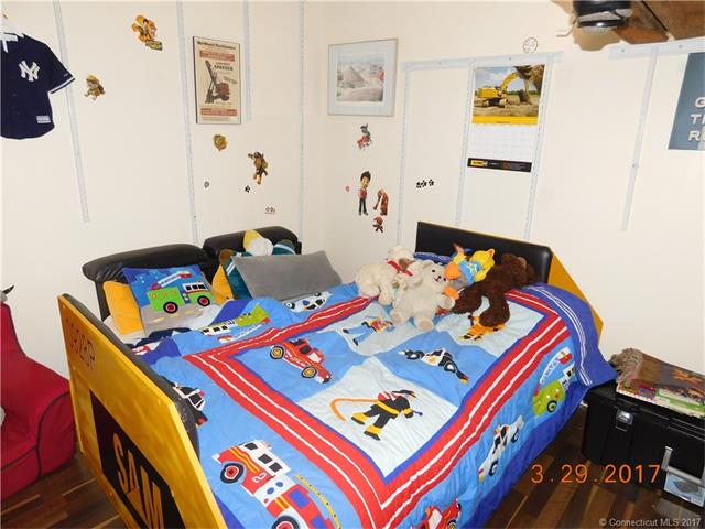 150Yantic St #157, Norwich, CT 06360