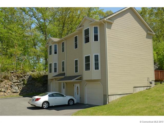 67 Corning Rd, Norwich, CT 06360