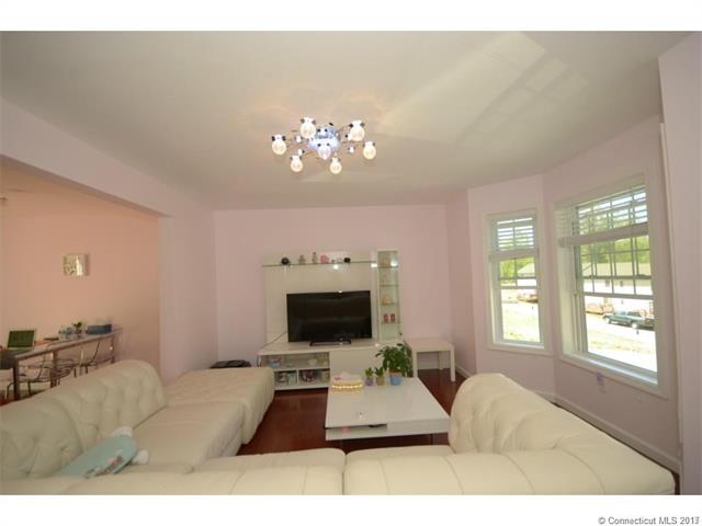 67 Corning Rd, Norwich, CT 06360