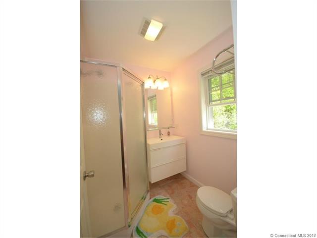 67 Corning Rd, Norwich, CT 06360